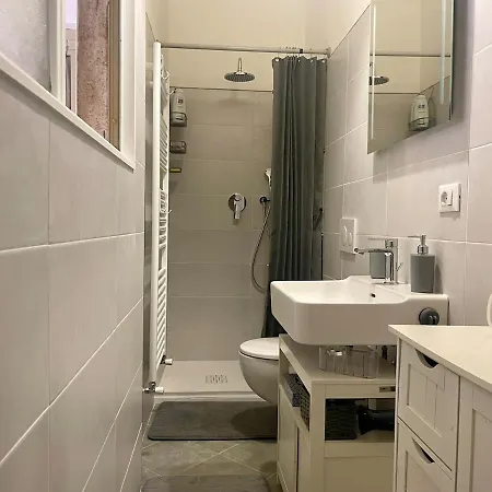 La Terrazza Viareggina -2 Minutes From The Station- Appartement